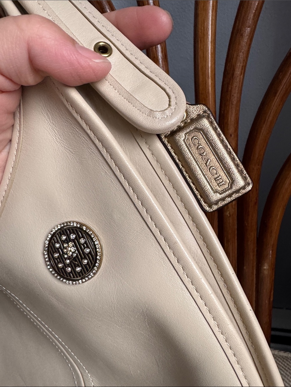 Coach Ergo C2265 customized with pin (Coach) and a tag (Coach) - Picture 10 of 10